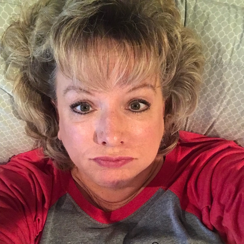 Meet your Posher, Lori